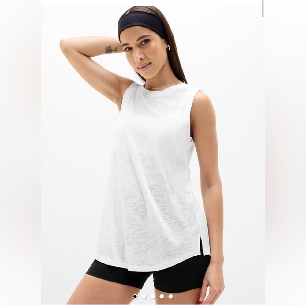 Athleta Breezy Tank White sleeveless 384043 bra friendly XL